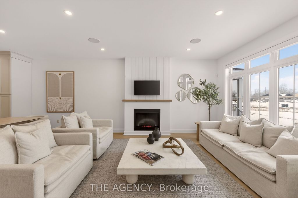 Photo of 574 Seneca Drive #70F, Fort Erie, ON L2A 1C2 (MLS # X12814152)