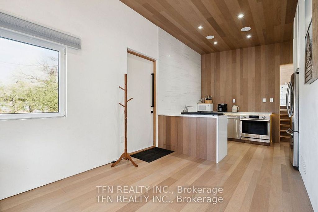 Photo of 12 Schooner Lane, Tay, ON L0K 2C0 (MLS # S12873372)