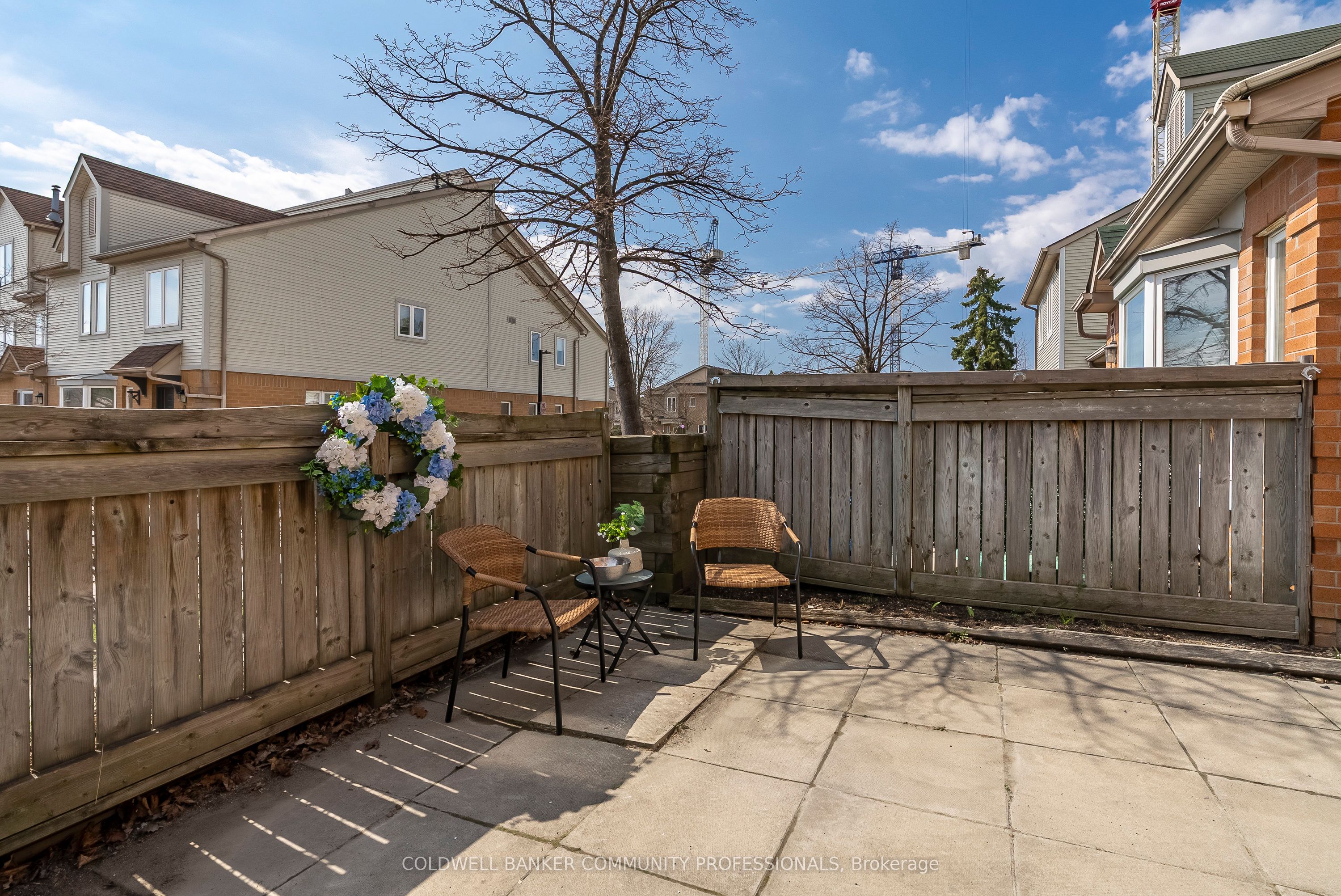 1241 Parkwest Place 4