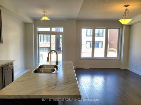 1109 Thompson Drive Oshawa ON L1L 0V4