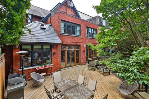 46 Lowther Avenue Toronto ON M5R 1C6