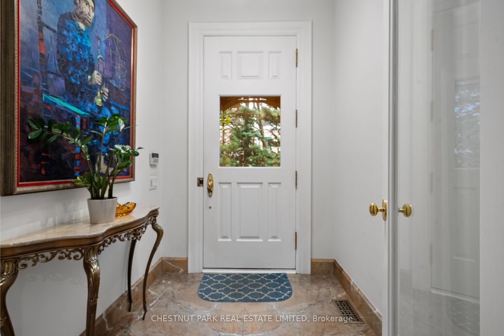 Photo of 46 Lowther Avenue, Toronto, ON M5R 1C6 (MLS # C12542994)