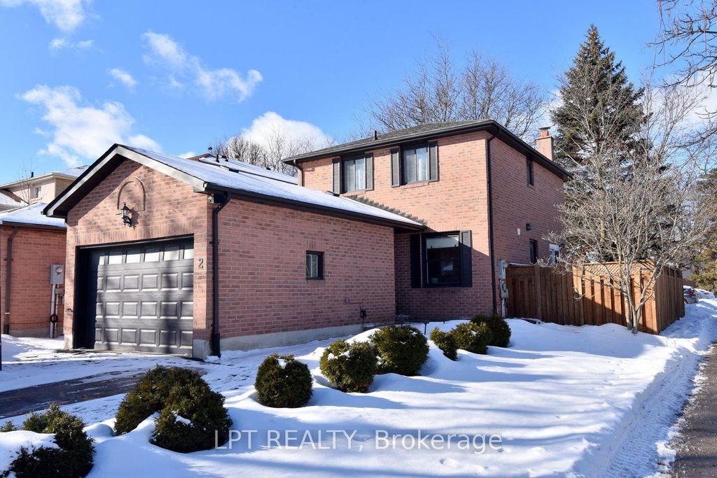 Photo of 2 Leora Court, Richmond Hill, ON L4C 7N5 (MLS # N12679036)