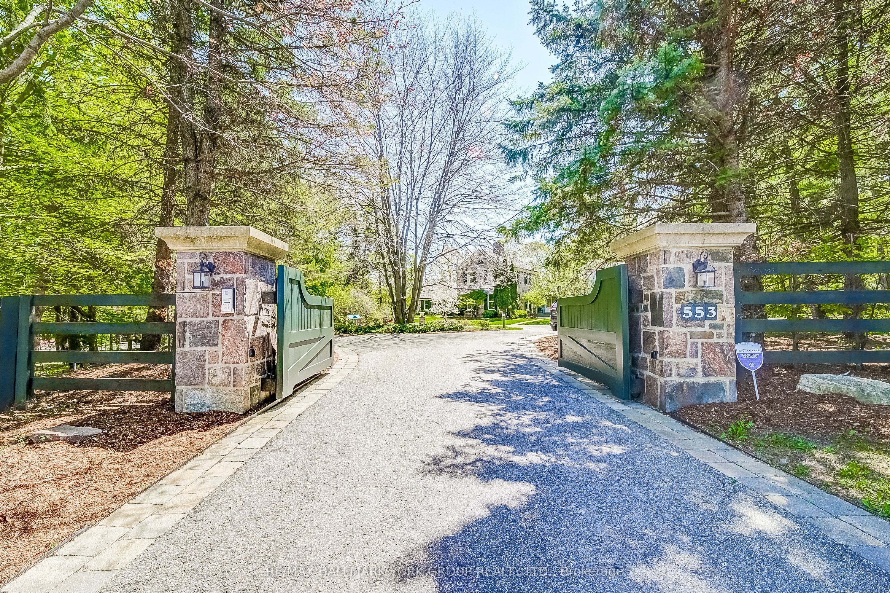 553 St John's Side Road