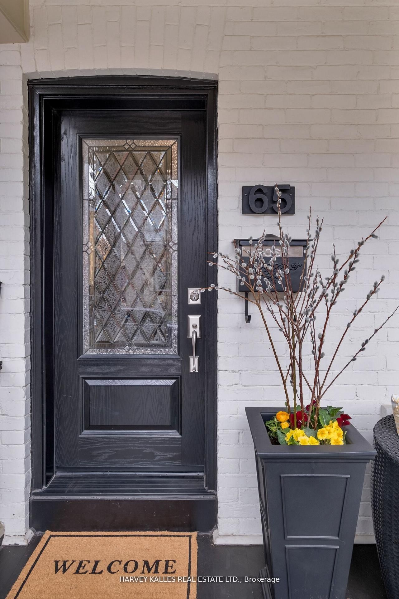 65 Tiverton Avenue