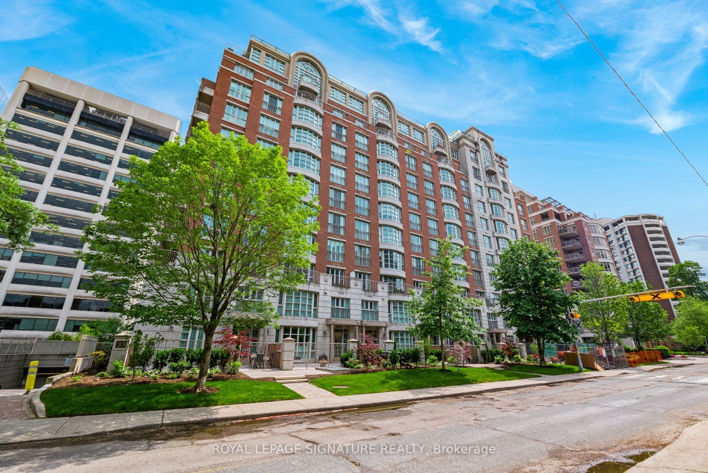 Photo of 33 Delisle Avenue #1004, Toronto, ON M4V 3C7 (MLS # C13797140)