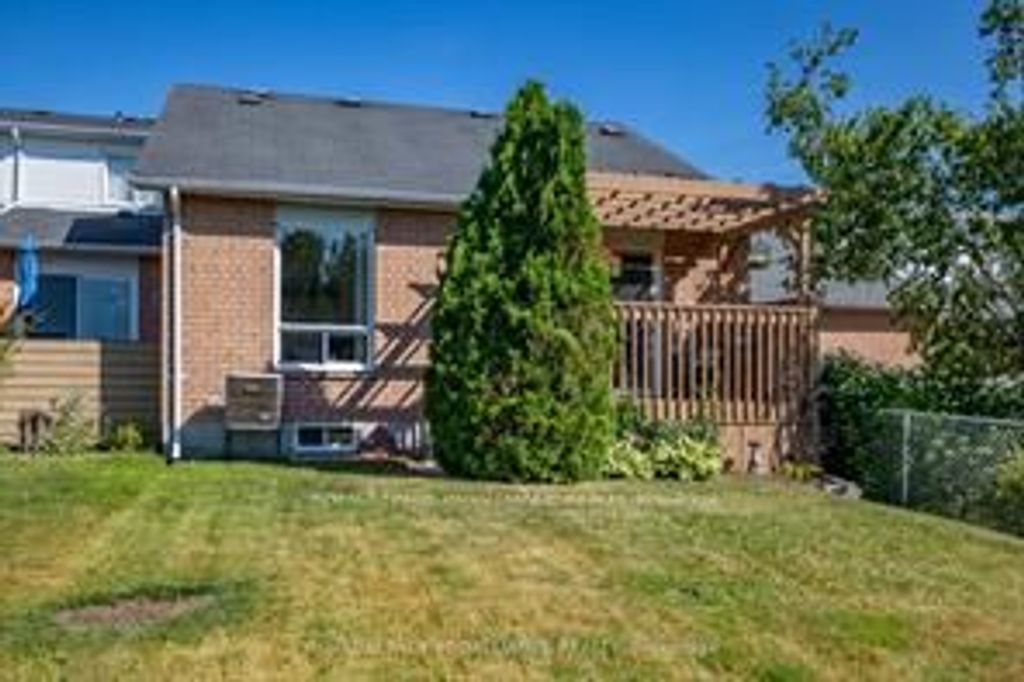Photo of 1269 Eagle Crescent, Peterborough, ON K9K 2K6 (MLS # X13075434)