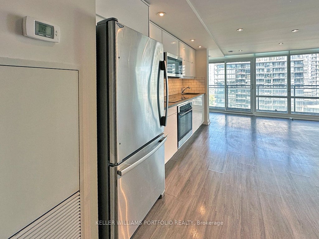Photo of 4K Spadina Avenue #1618, Toronto, ON M5V 3Y9 (MLS # C13450264)