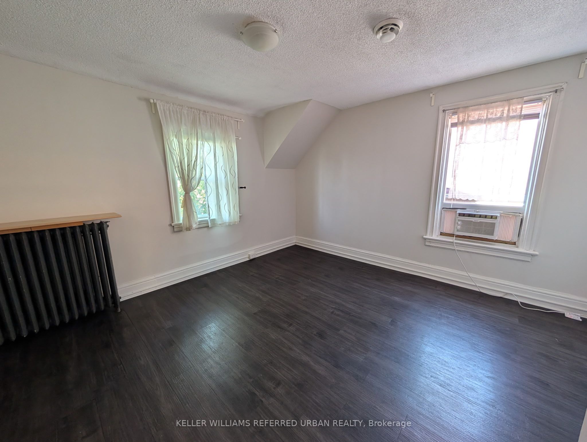 591 Jane Street Upper
