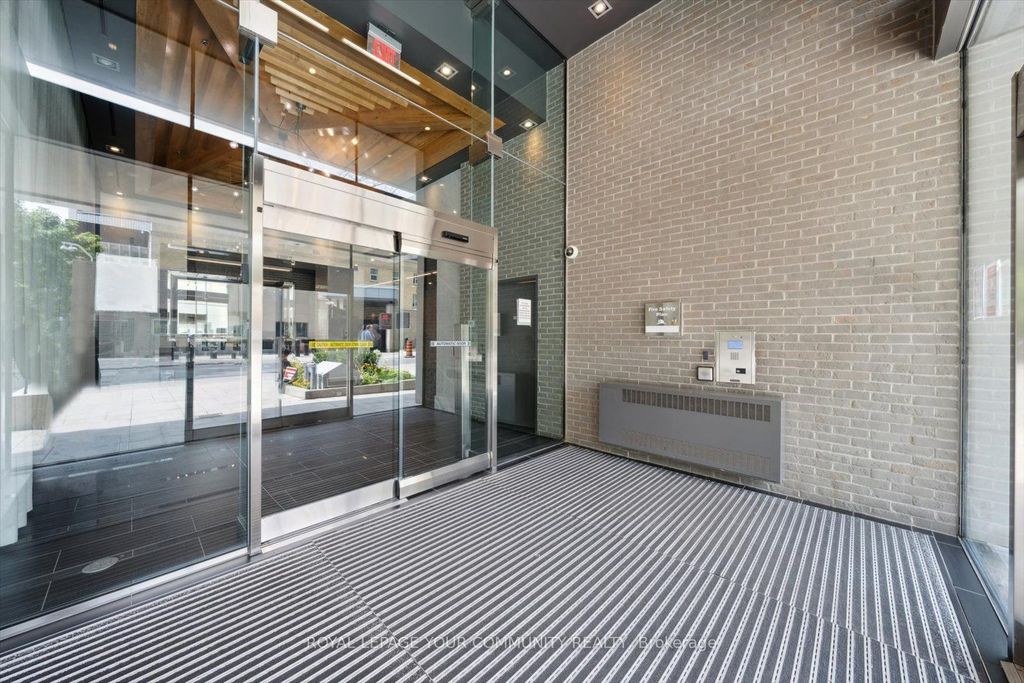 Photo of 210 Simcoe Street #1902, Toronto, ON M5T 0A9 (MLS # C12346075)