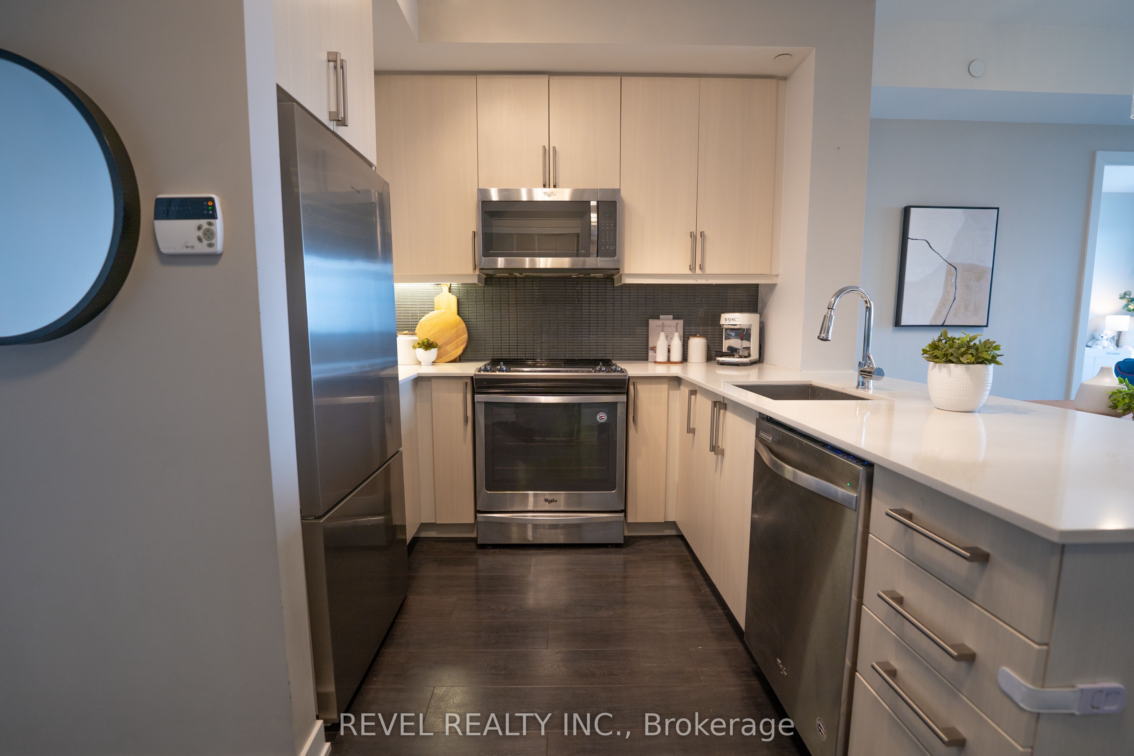 4633 Glen Erin Drive 1705