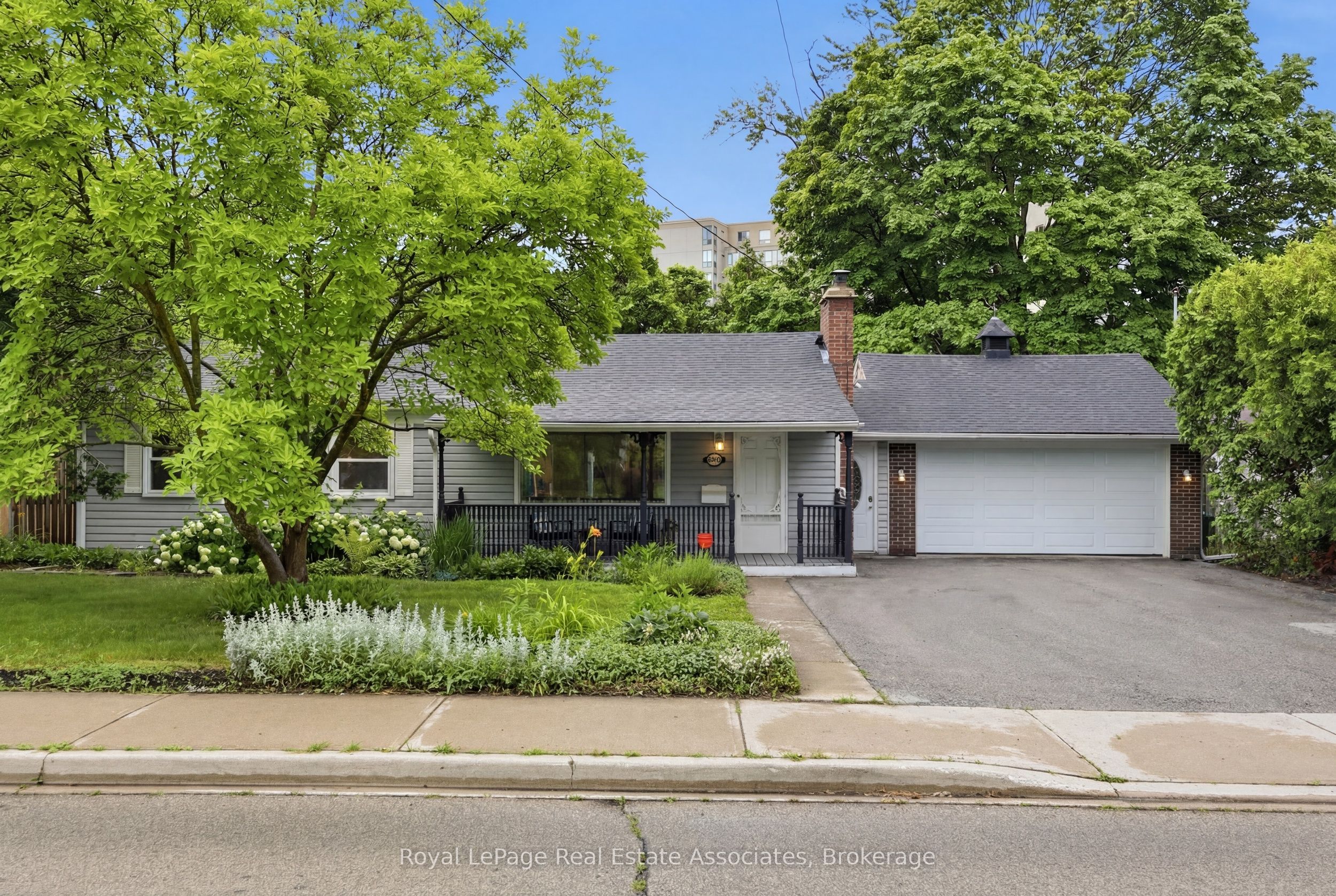 1924 Balsam Avenue