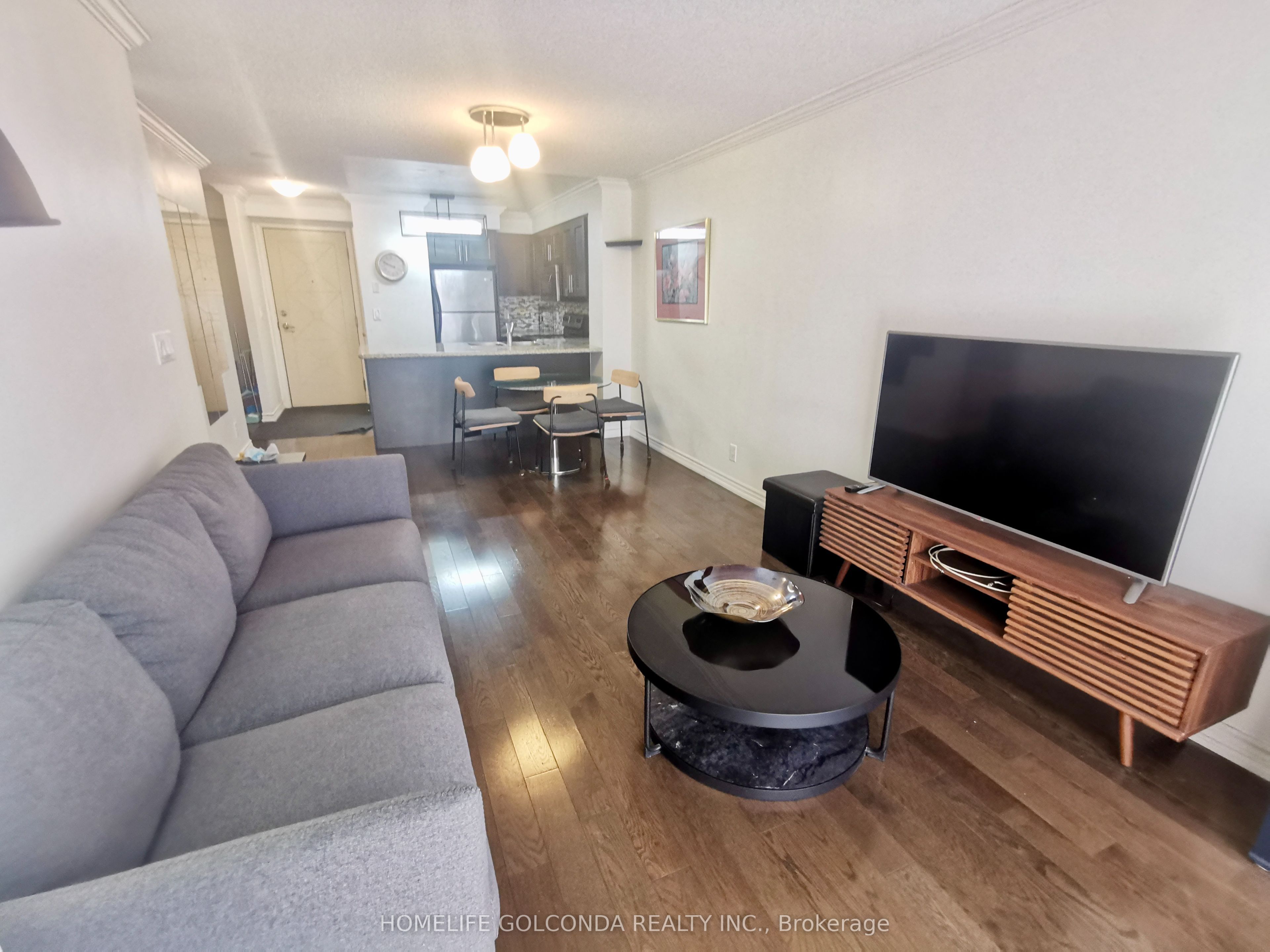 18 Harding Boulevard 412