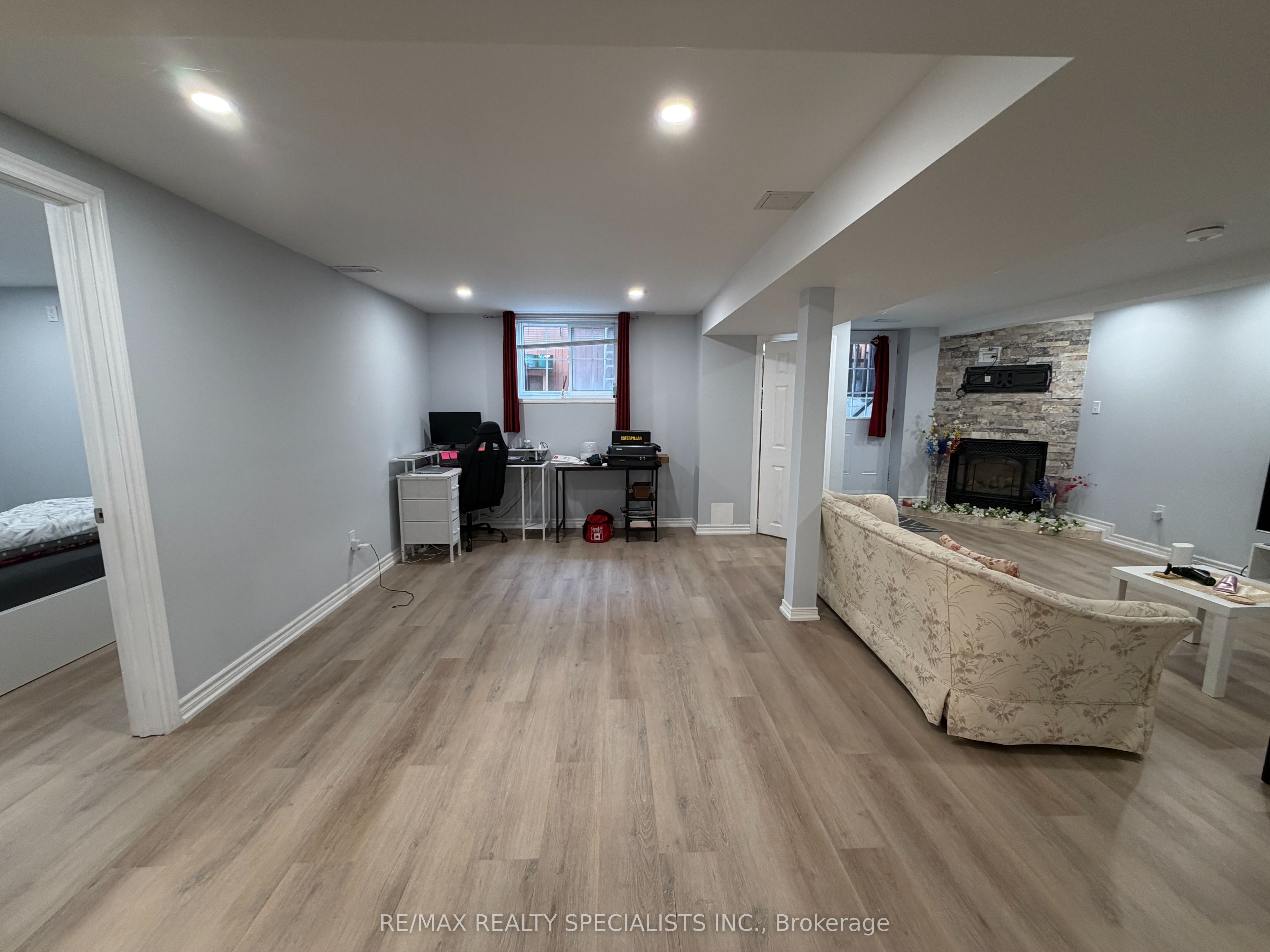 934 Boyer Boulevard BSMT