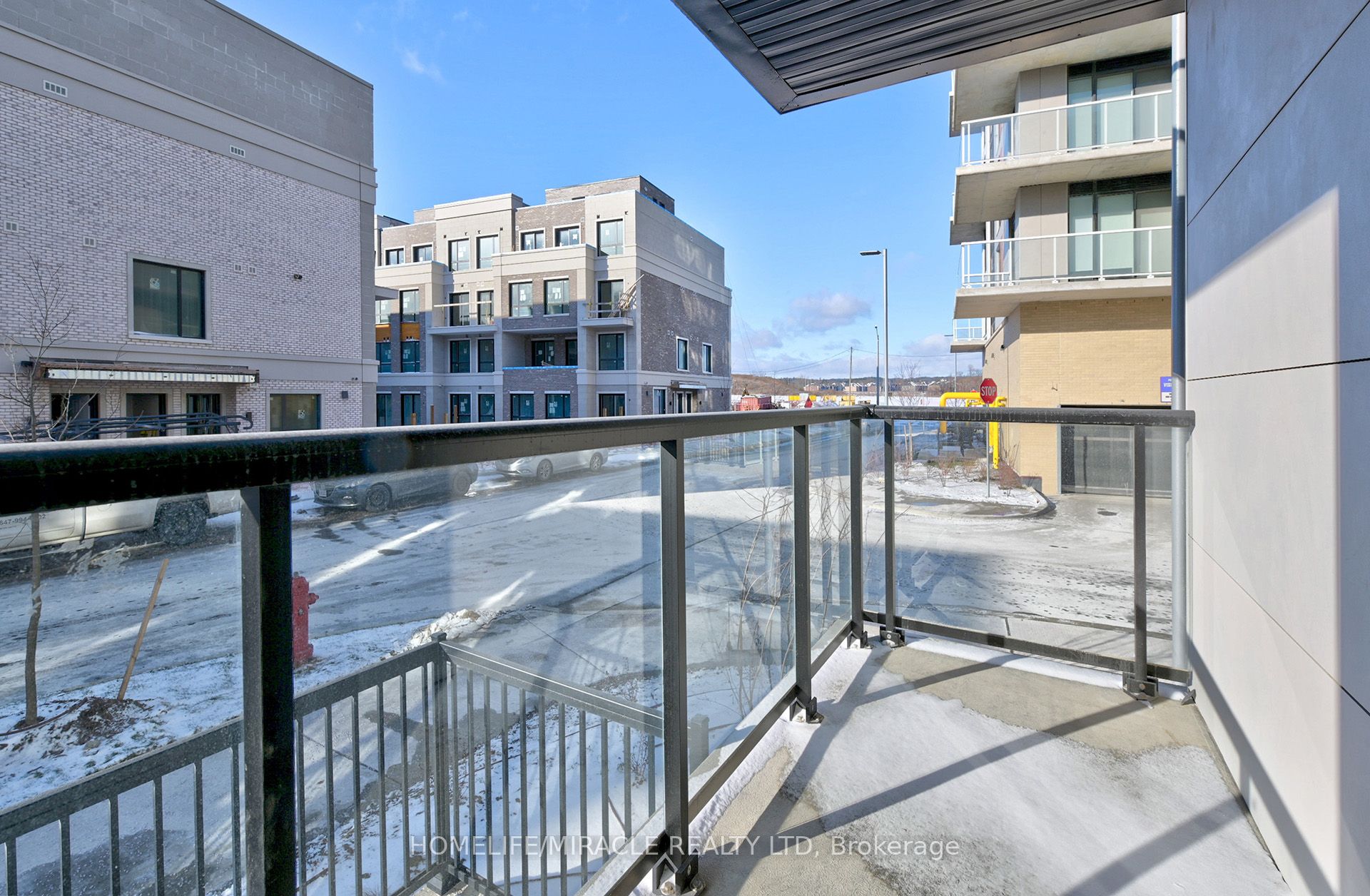 8 David Eyer Road 1221