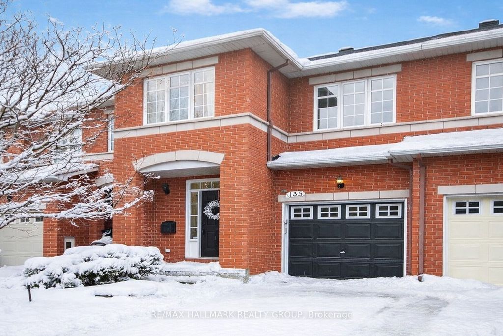 Photo of 135 Gatespark Private, Kanata, ON K2T 1L1 (MLS # X12815468)