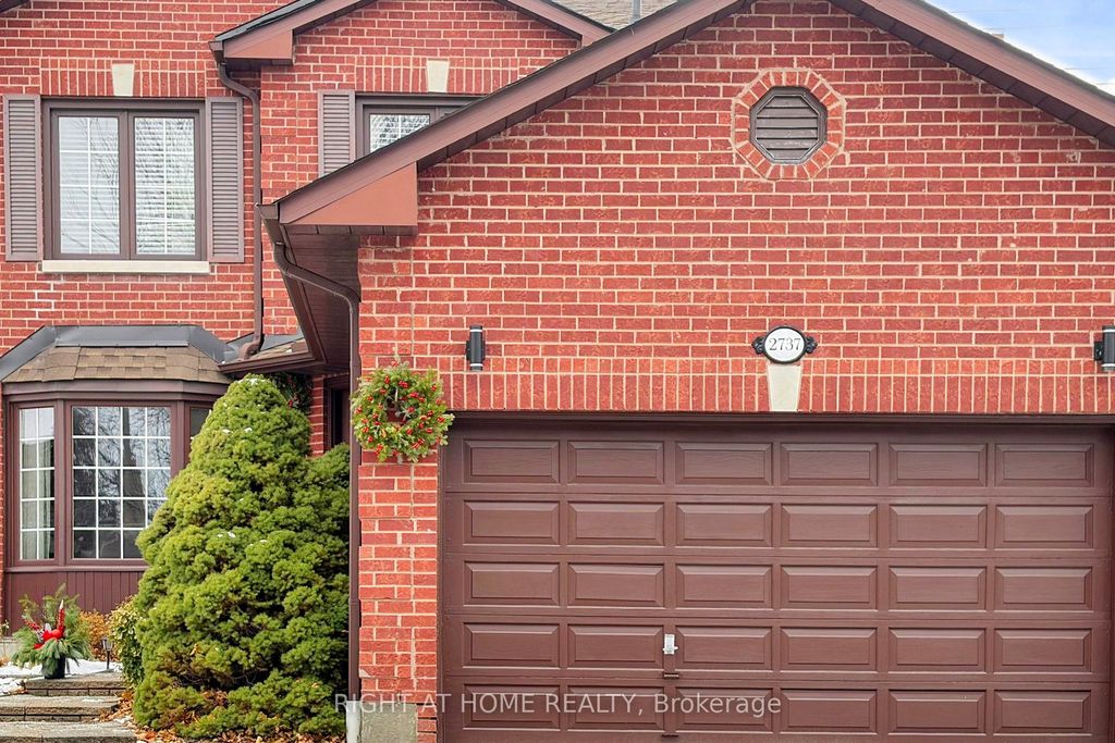 Photo of 2737 Hammond Road, Mississauga, ON L5K 2M5 (MLS # W12631498)