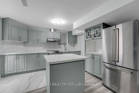 1688 Norris Circle Milton ON L9T 6A3