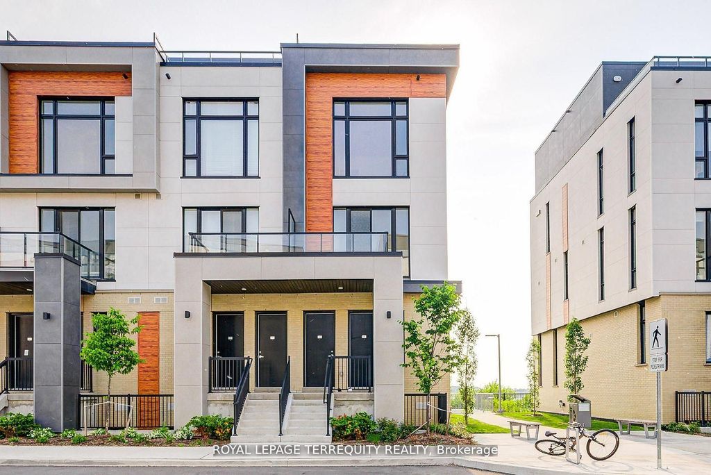 Photo of 7 Steckley House Lane #601, Richmond Hill, ON L4S 0N1 (MLS # N12704792)