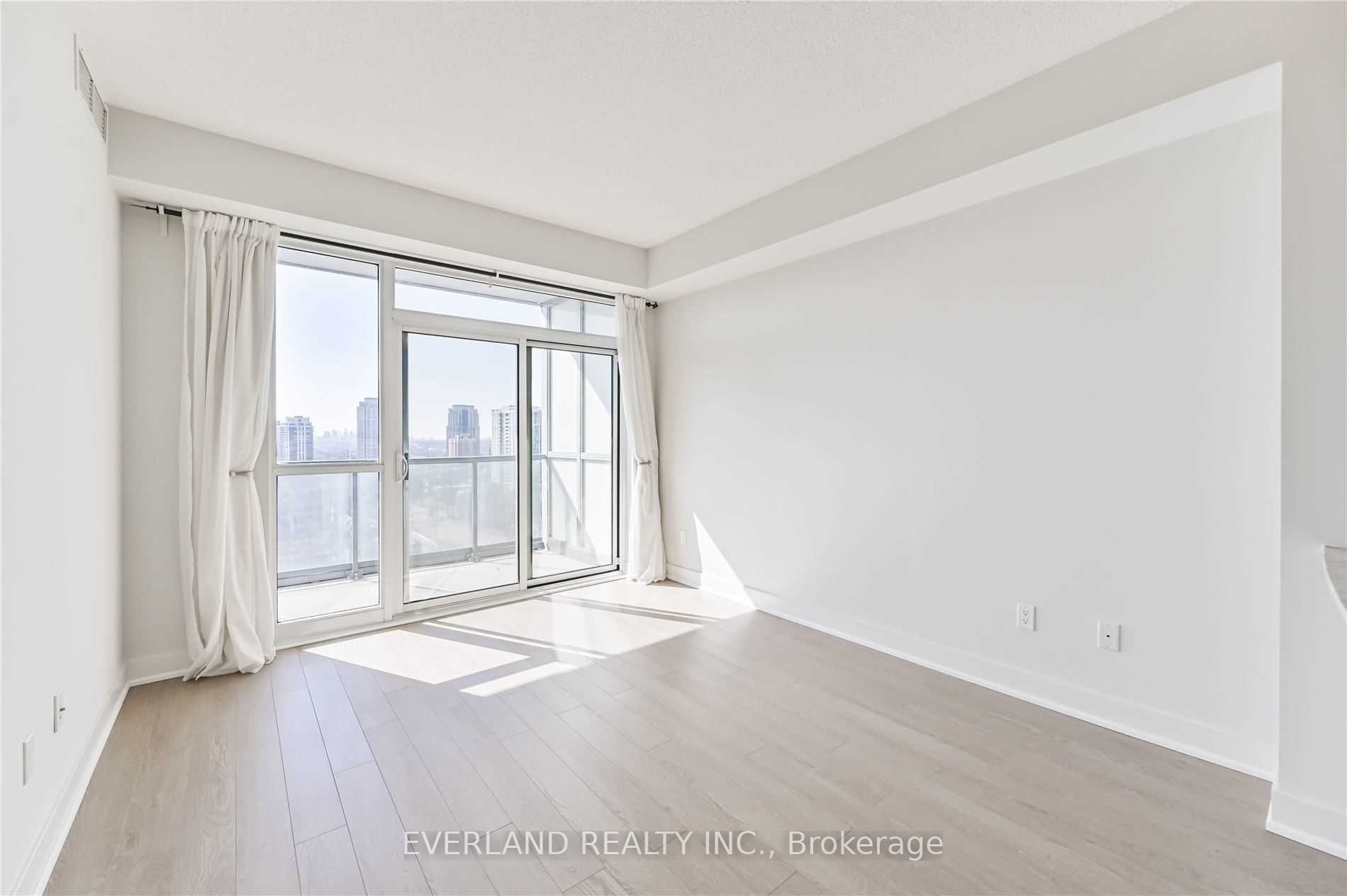 88 Sheppard Avenue E 1803