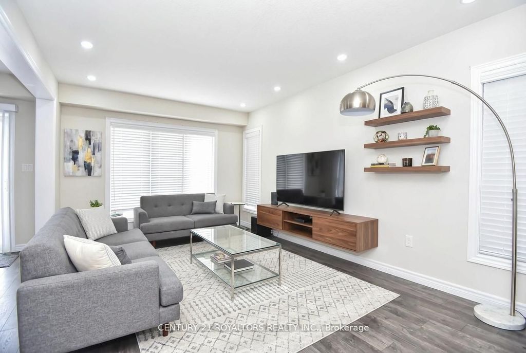 Photo of 1584 Dunkirk Avenue, Woodstock, ON N4T 0L1 (MLS # X13080050)