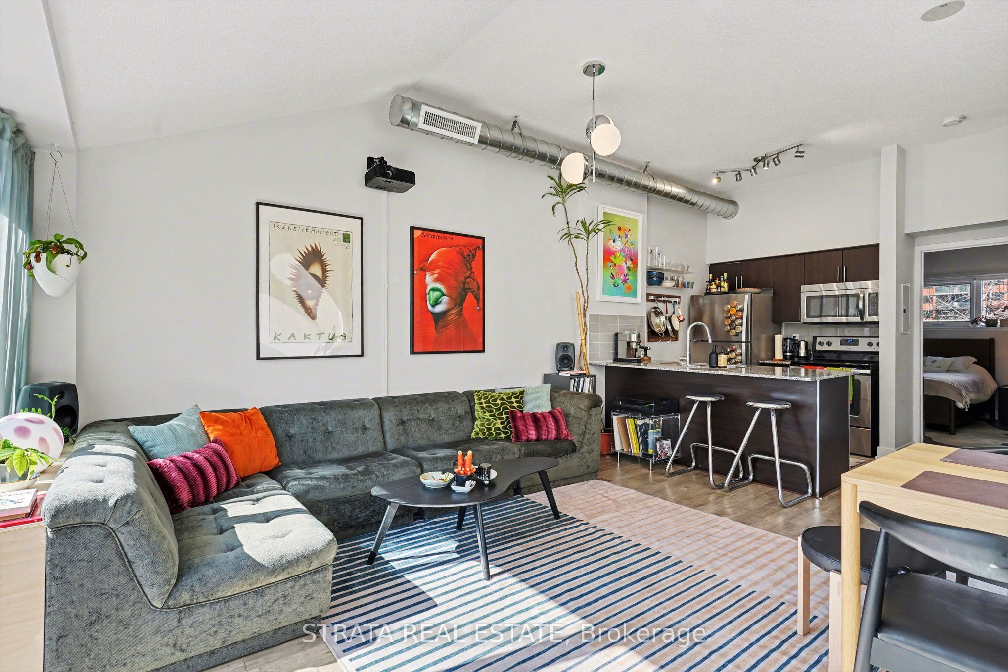 1410 Dupont Street 424