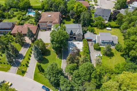 96 Elmcrest Road Toronto ON M9C 3R9