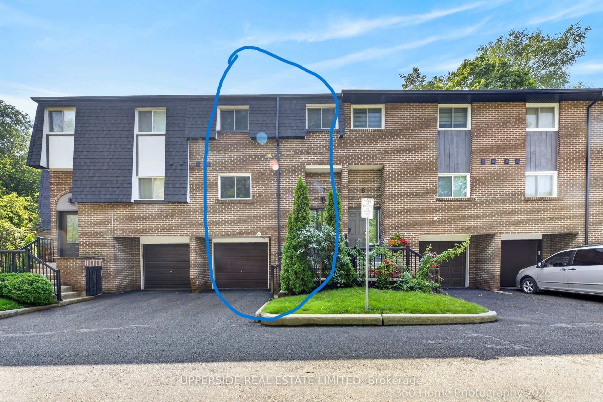 119 Henderson Avenue 7