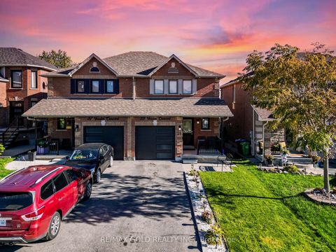 Photo of 39 Tessler Crescent, Brampton, ON L6X 4P8 (MLS # W12470651)