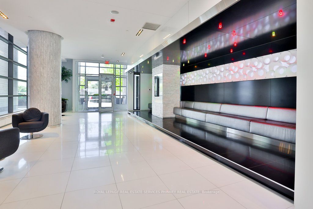 56 Annie Craig Drive 4502