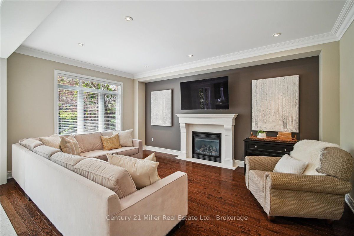 2394 Robmar Drive