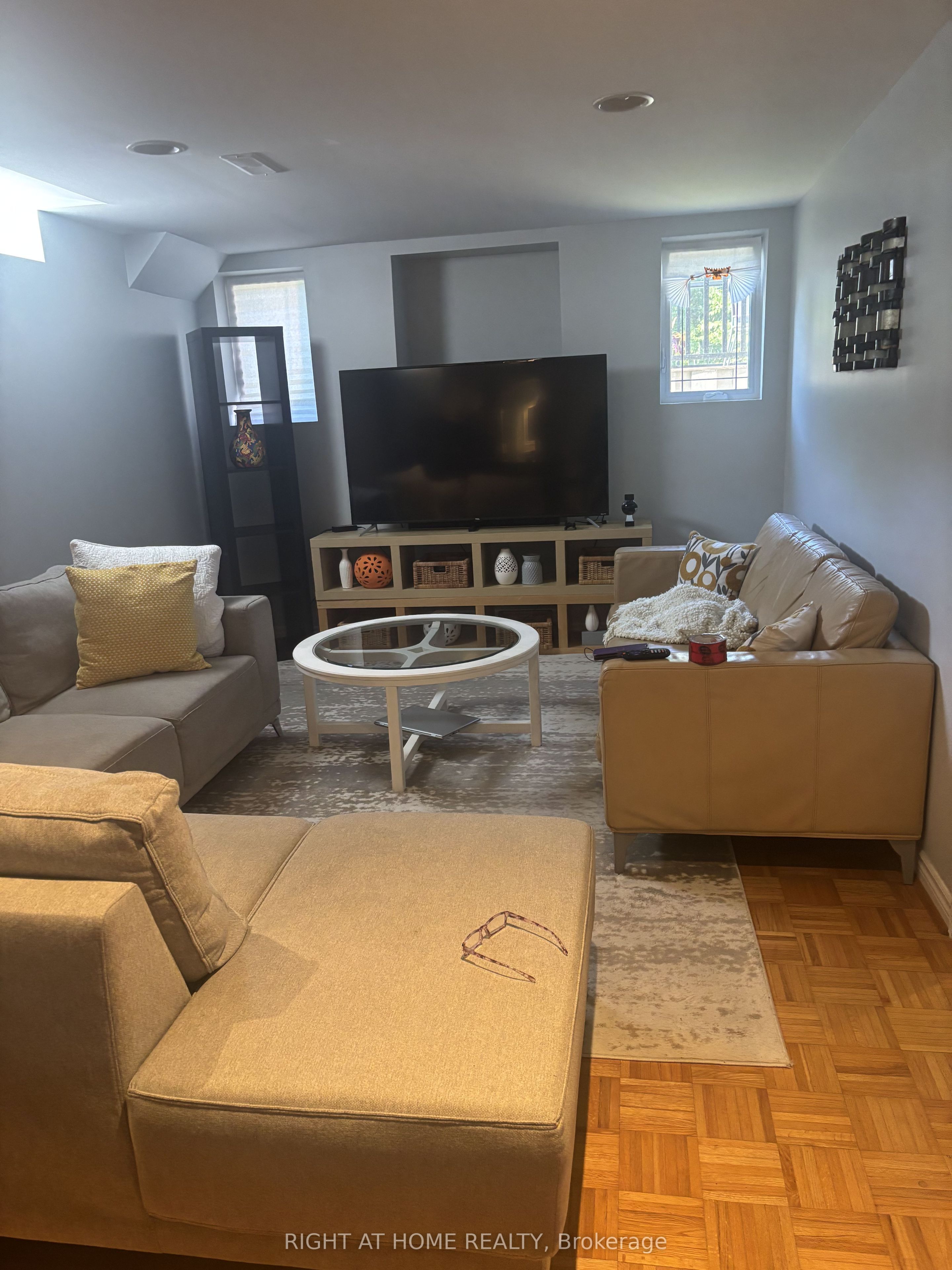 13 Beechgrove Crescent BSMT