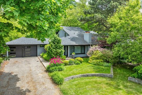 821 Parkland Avenue Mississauga ON L5H 3G6