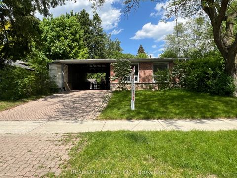 Photo of 34 Shippigan Crescent, Toronto, ON M2J 2G2 (MLS # C12464490)