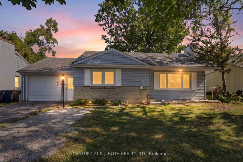 Photo of 323 Crawford Street, Orillia, ON L3V 1K2 (MLS # S13619434)