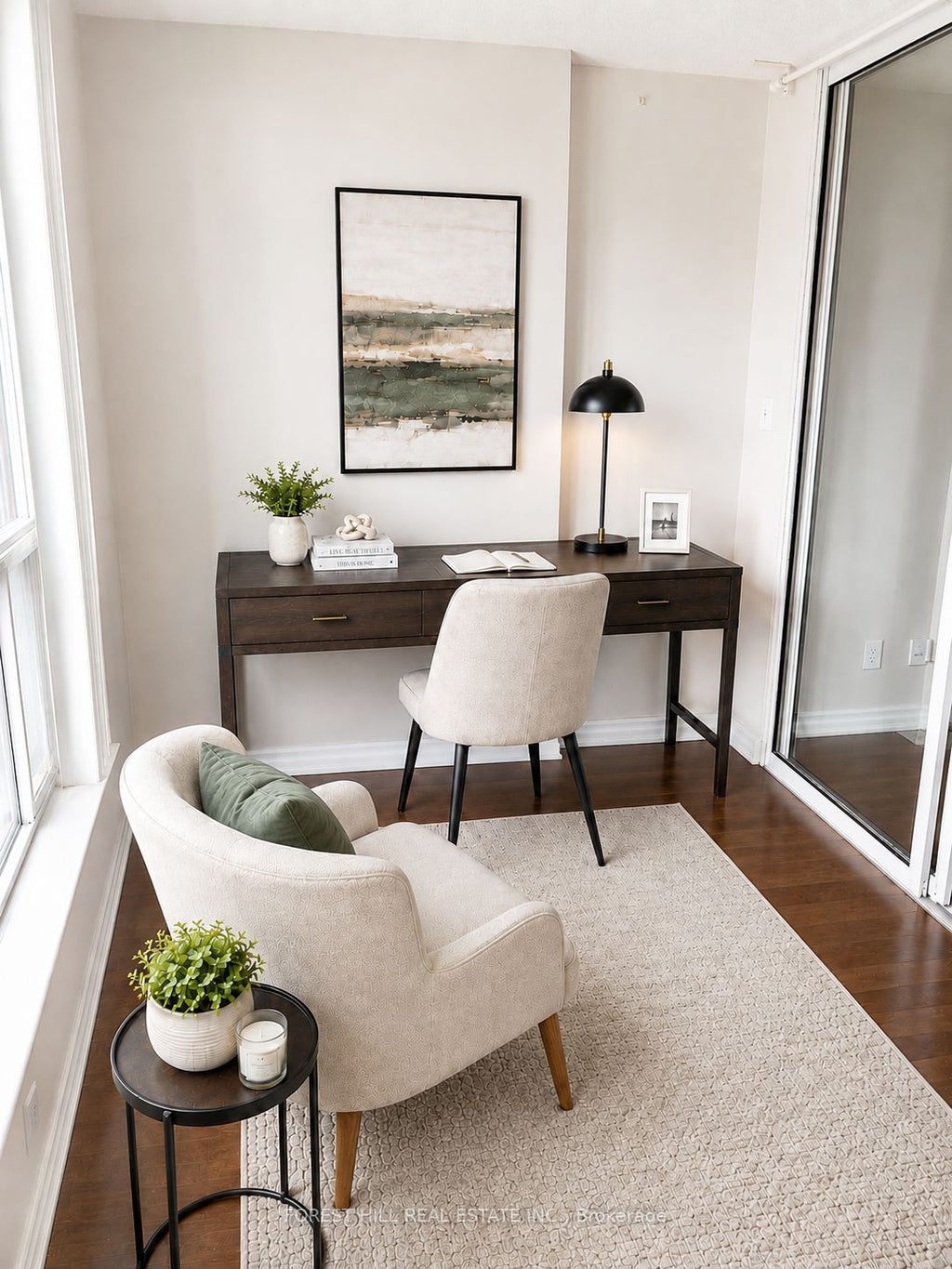 Photo of 24 Wellesley Street W #1303, Toronto, ON M4Y 2X6 (MLS # C13708210)