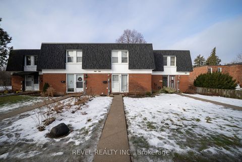 Photo of 273 Elgin Street #41, Brantford, ON N3S 5B2 (MLS # X12682248)