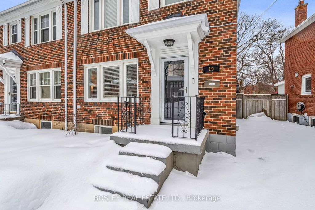 Photo of 19 Thursfield Crescent, Toronto, ON M4G 2N4 (MLS # C12797194)