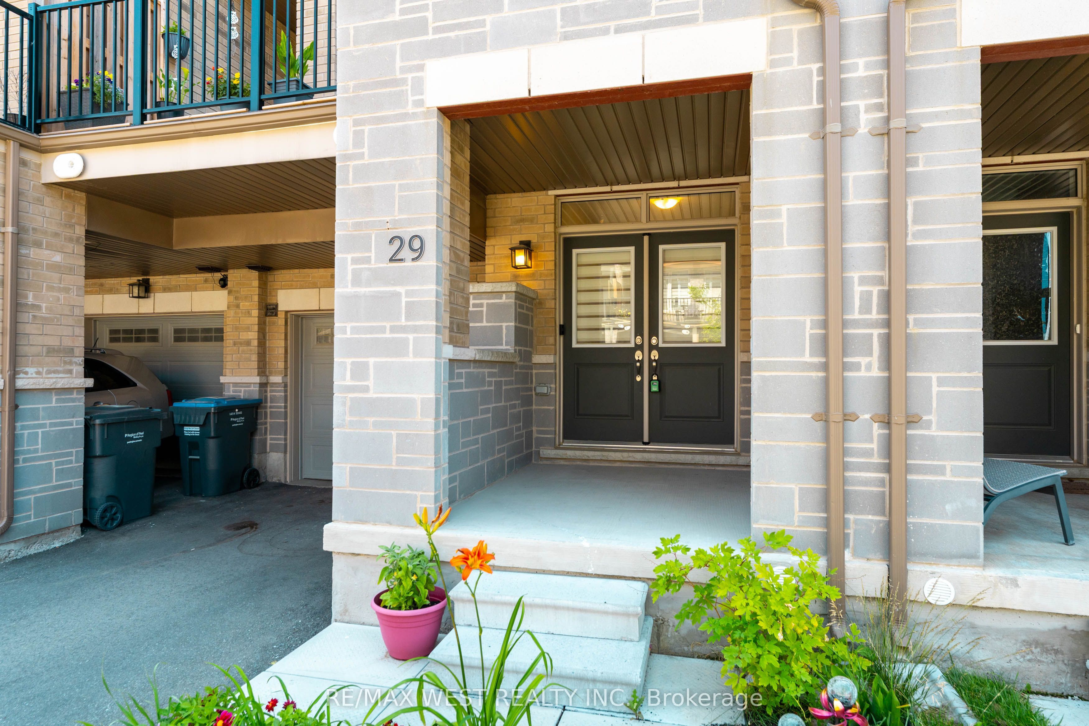 29 Arrowview Drive
