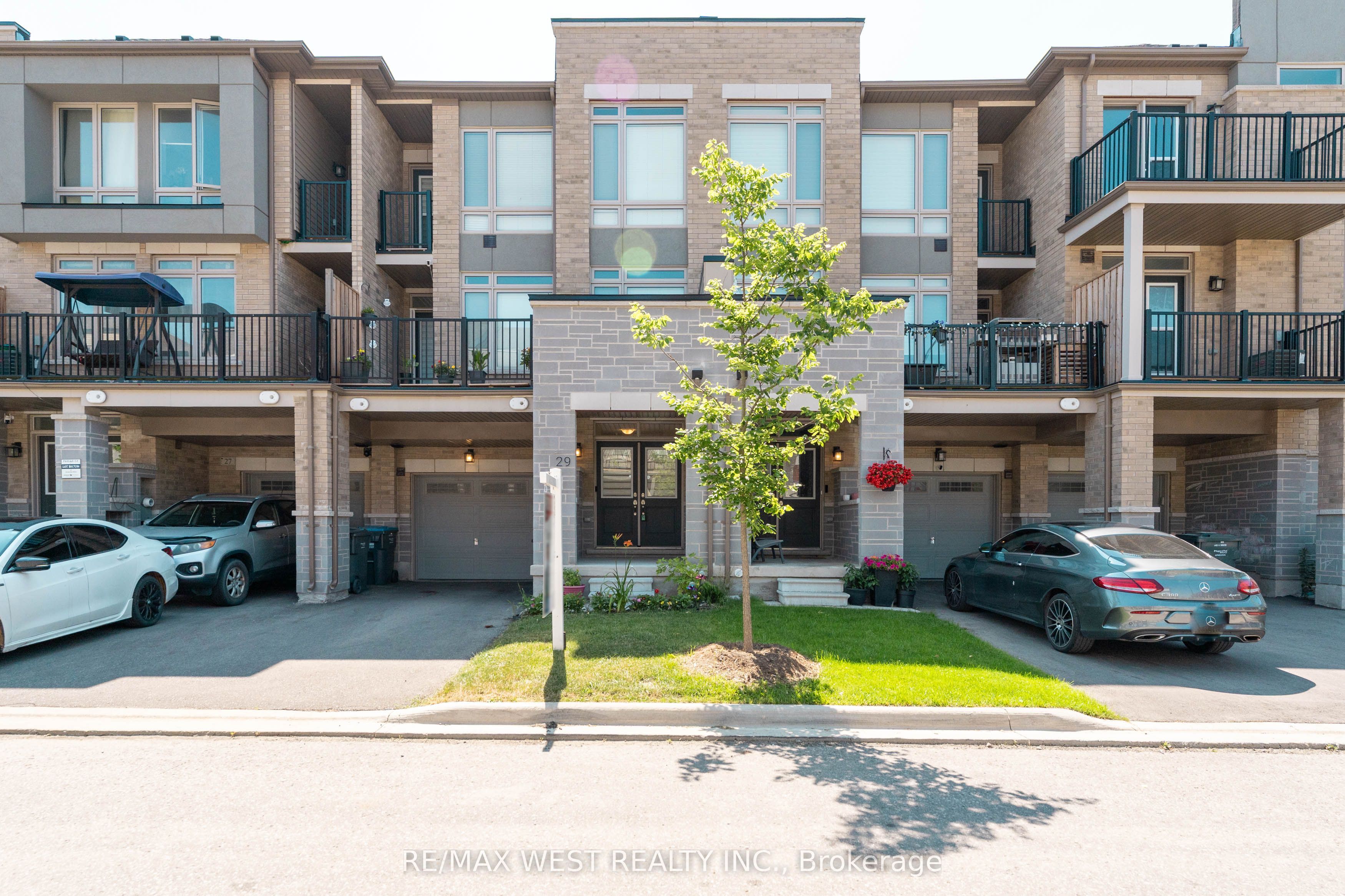 29 Arrowview Drive