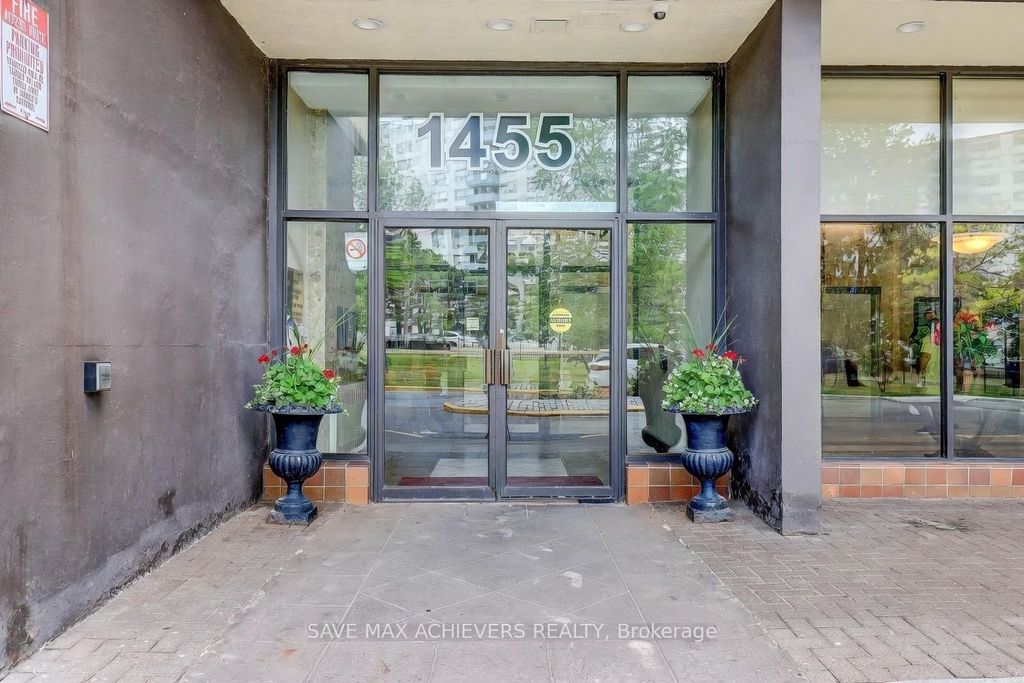 Photo of 1455 Lawrence Avenue W #1004, Toronto, ON M6L 1B1 (MLS # W12857432)