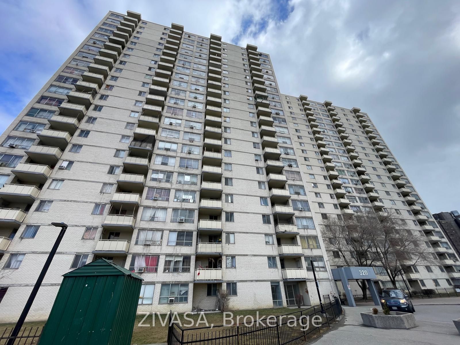 Photo 1 of 15 — 320 Dixon Road 113, Toronto, ON M9R 1S8