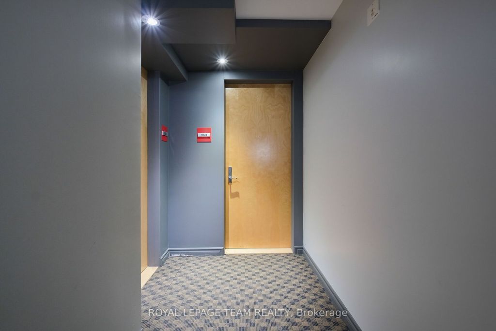 Photo of 200 Lett Street #1004, West Centre Town, ON K1R 0A7 (MLS # X12960600)