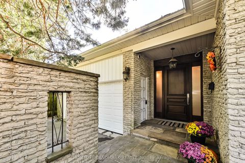 Photo of 10 Loganberry Crescent, Toronto, ON M2H 3H1 (MLS # C12458551)