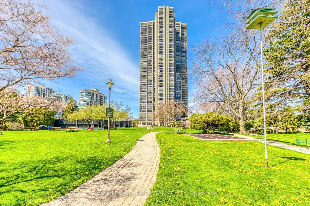 Photo of 2045 Lakeshore Boulevard W #2011, Toronto, ON M8V 2Z6 (MLS # W12896316)