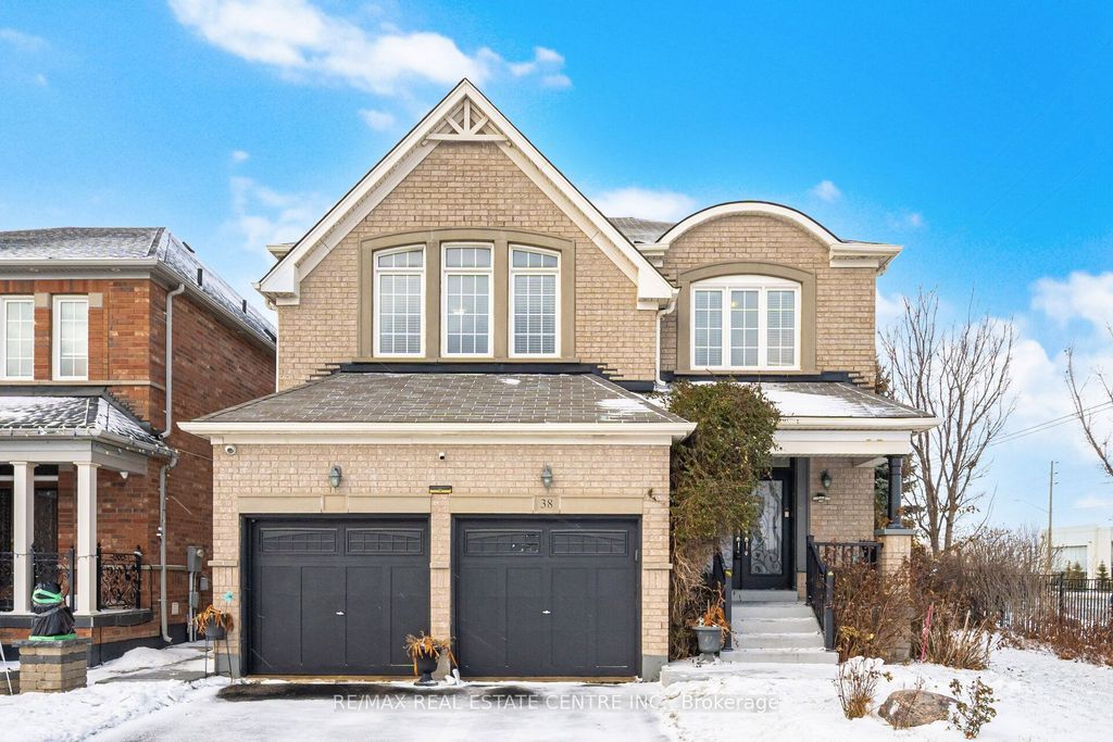 Photo of 38 Lightcatcher Circle, Brampton, ON L6P 3P5 (MLS # W12654460)