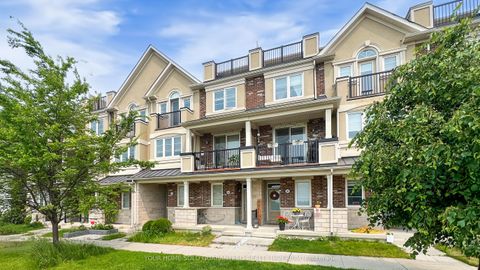 382 Arthur Bonner Avenue N Markham ON L6B 1N2