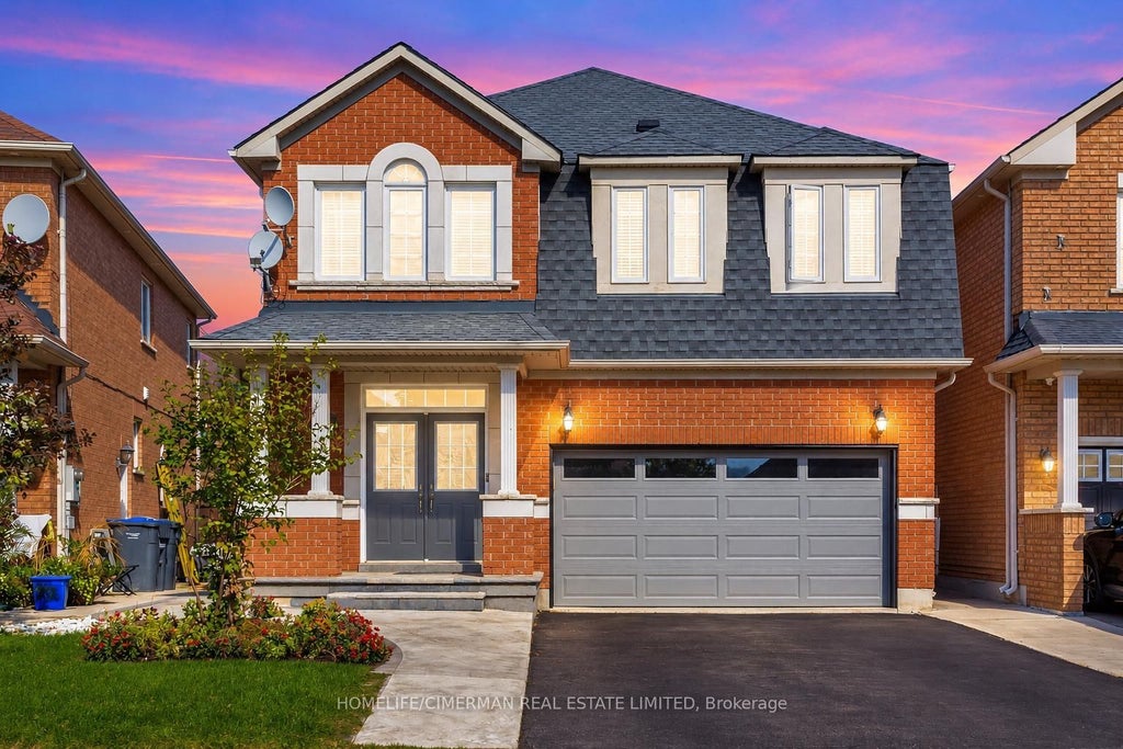 Photo of 7 Okanagan Drive E, Brampton, ON L6R 2X1 (MLS # W13807150)