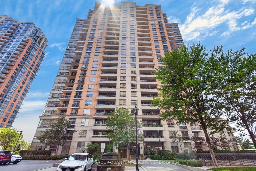 Photo of 5233 Dundas Street W #723, Toronto, ON M9B 6M1 (MLS # W13601222)
