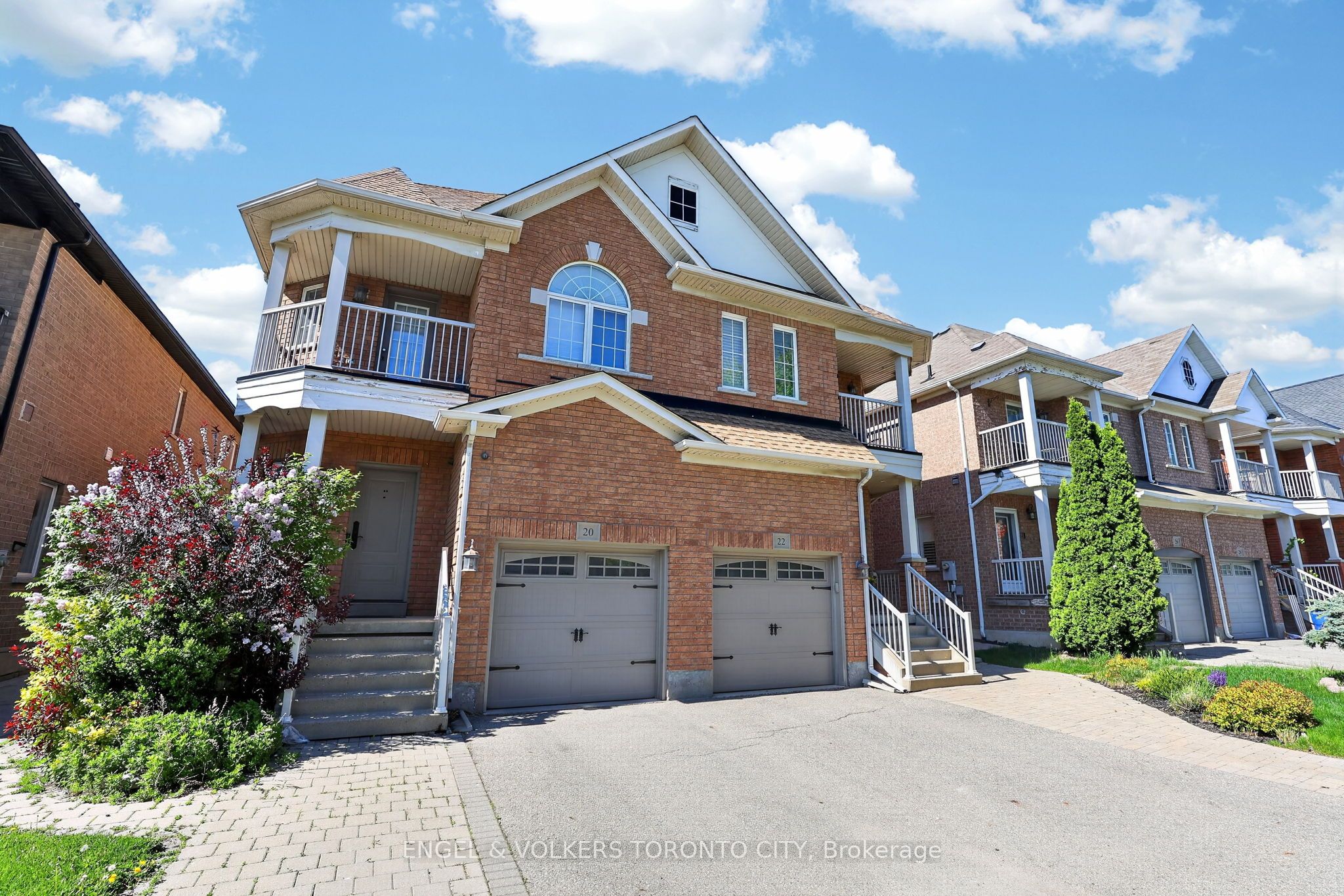 22 Ozner Crescent